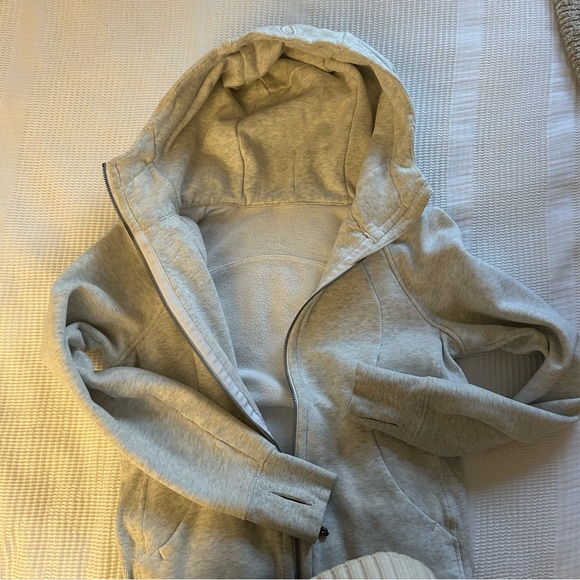 Lululemon Scuba full zip hoodie - Picture 3 of 3